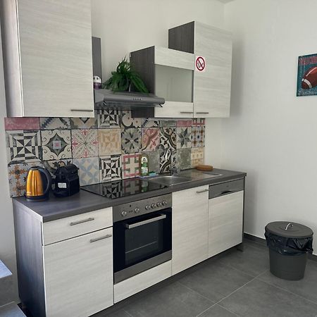 Klein Aber Fein Mit Terrasse Appartement Wenen Buitenkant foto