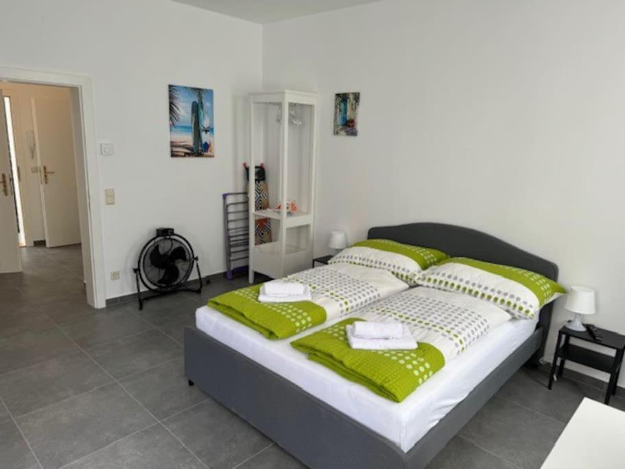 Klein Aber Fein Mit Terrasse Appartement Wenen Buitenkant foto